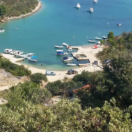 Apartament Family-friendly With Swimming Pool Dvornica, - 11470