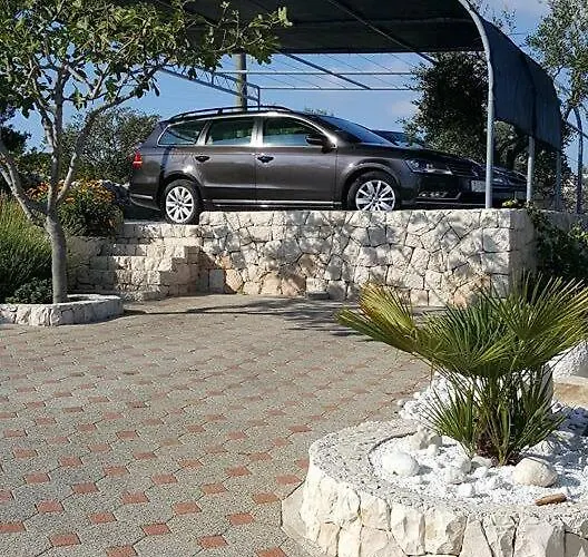 Family-friendly With Swimming Pool Dvornica, - 11470